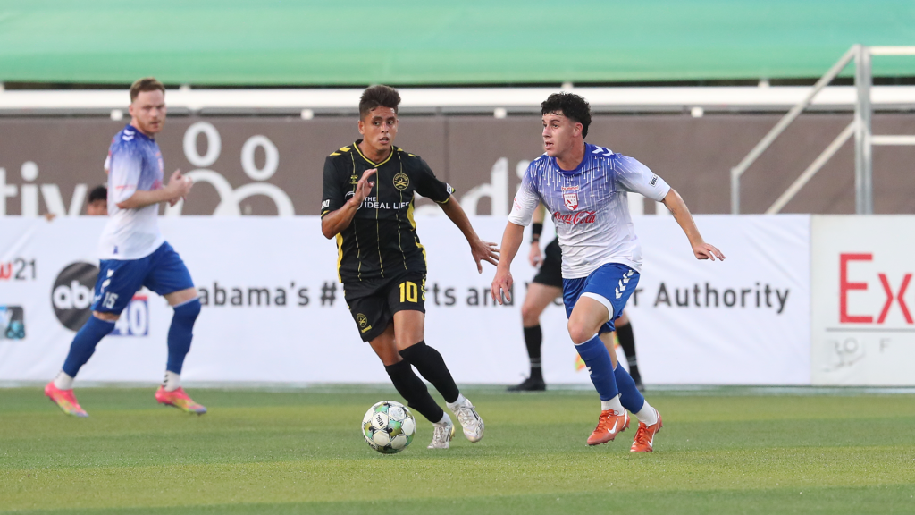 In front of a stellar performance from Matt Van Oekel, Birmingham Legion FC was able to secure a draw against the Charleston Battery.